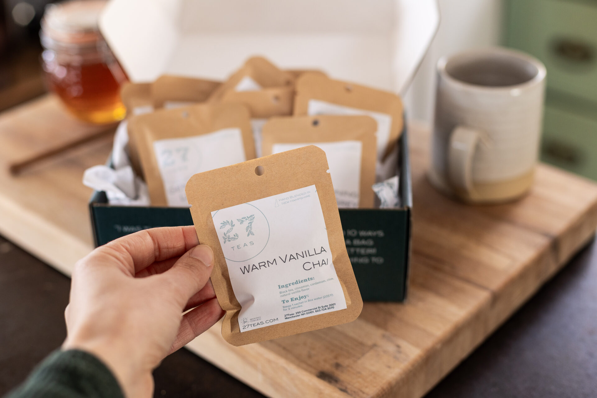 Mother's Day Sampler Box - 27 Teas